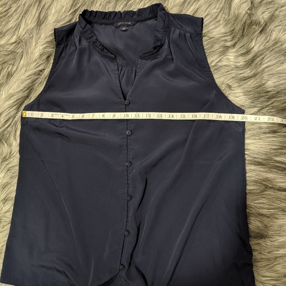 💐SOLD💐Tommy Hilfiger navy sleeveless blouse - Picture 5 of 7